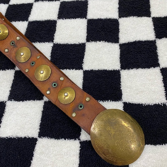 Brown Leather Concho Belt with Brass Accents | Vintage | Medium - Picture 2 of 6